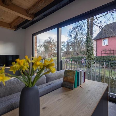 Modernes Ferien- Und Messezimmer In Idyllischer Lage 노드스템멘 외부 사진