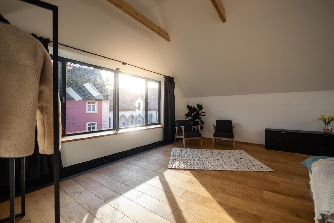 Modernes Ferien- Und Messezimmer In Idyllischer Lage 노드스템멘 외부 사진
